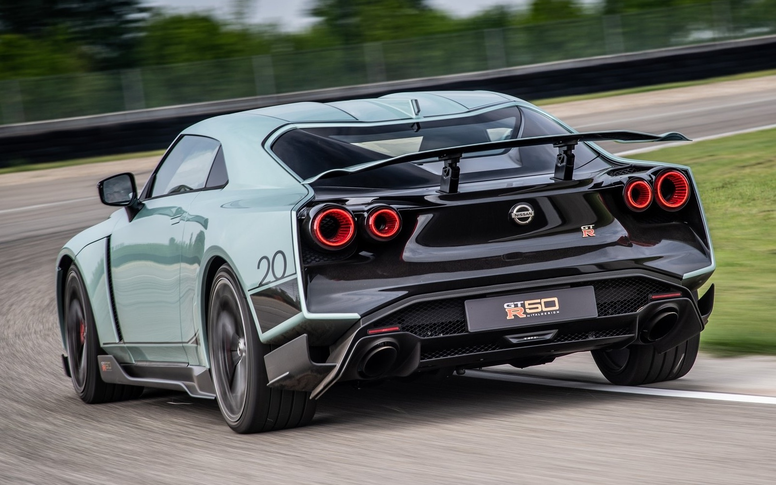 nissan-gt r50-2