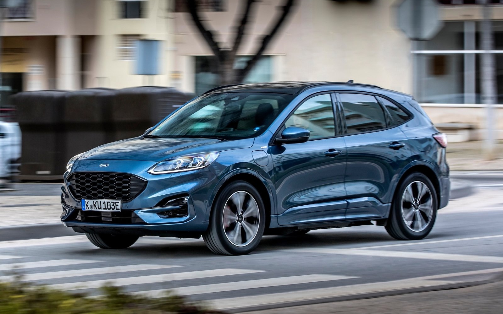 kuga phev eu1