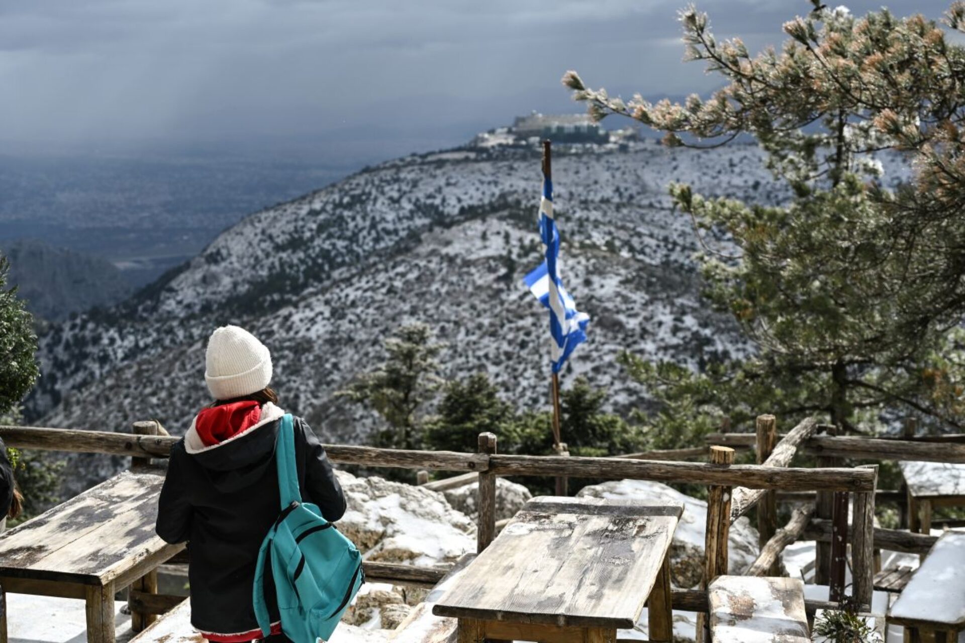 Καιρός: Την Τρίτη η πιο δύσκολη μέρα με χιονοκαταιγίδες – Χιονοπτώσεις και σε χαμηλά υψόμετρα