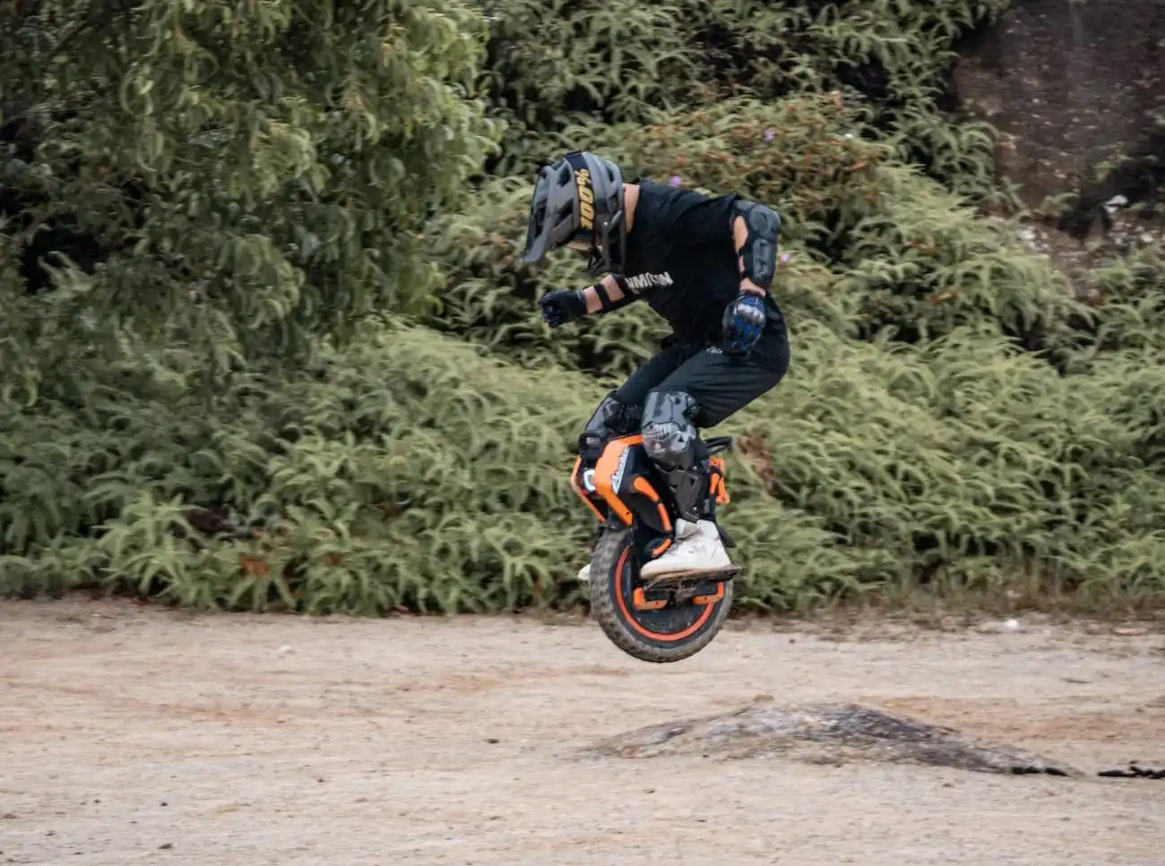 3-inmotion-v14-adventure-unicycle-monorodo