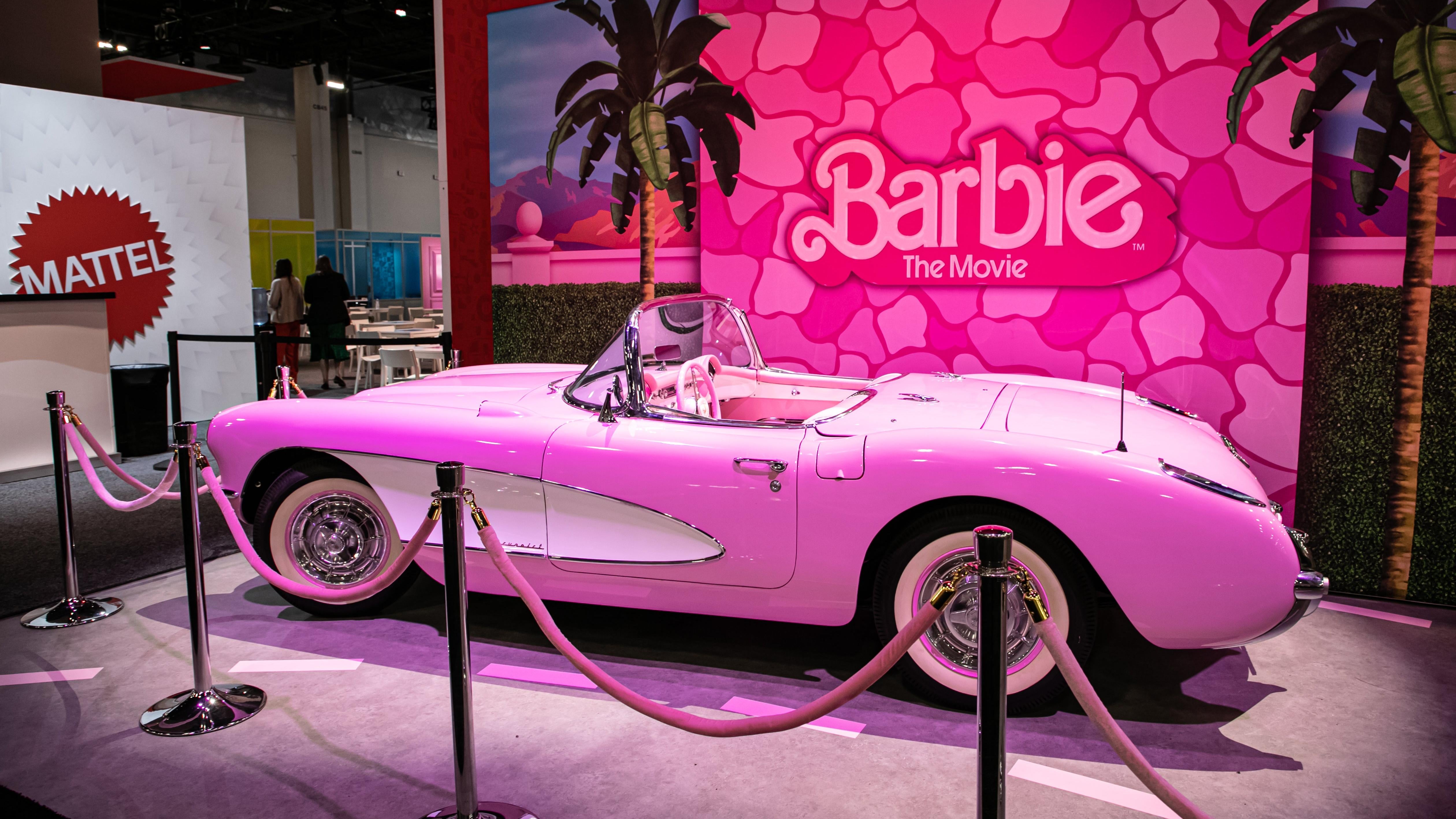 barbie-roz-chevrolet-corvette