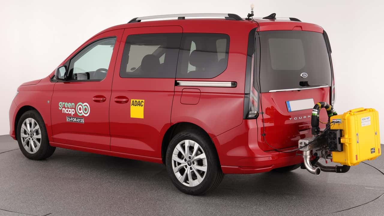 ford-tourneo-connect-greenncap