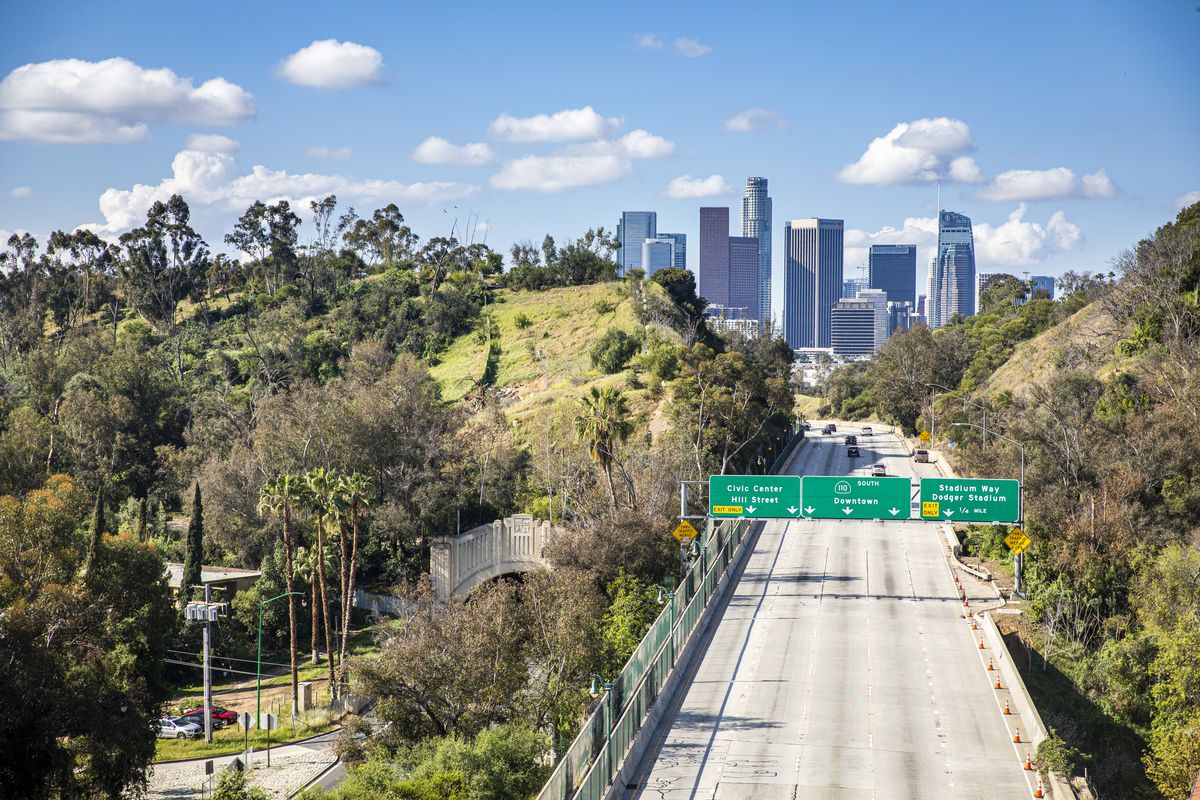 los-angeles-katharos-aeras-california
