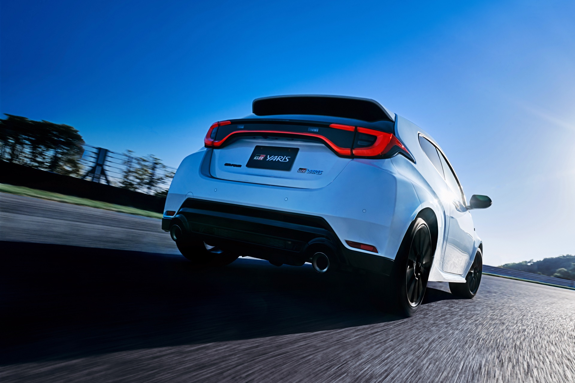 Toyota-GR-Yaris-new-vs-old