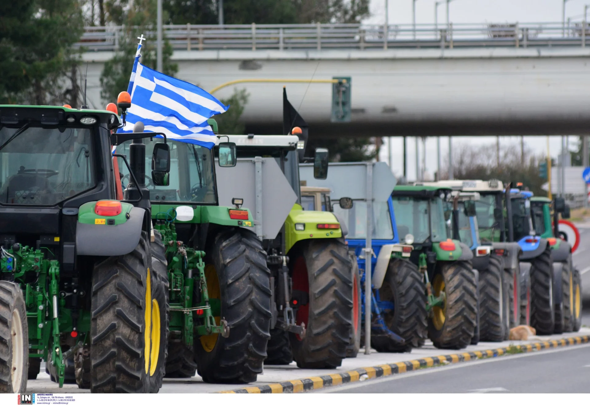 Αμετακίνητοι παραμένουν οι αγρότες στην απόφαση τους για κάθοδο των τρακτέρ στην Αθήνα παρά το «όχι» του Μ.Χρυσοχοΐδη