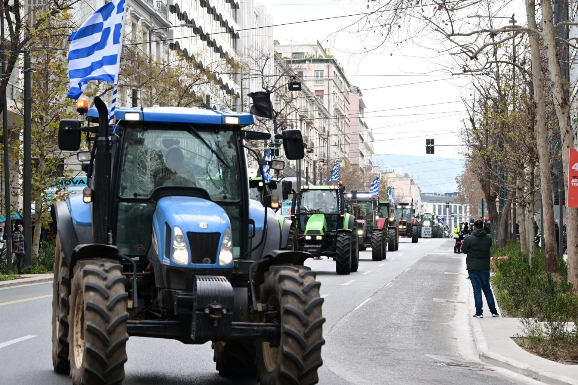Επιστρέφουν στην βάση τους οι αγρότες – Η ανακοίνωση της ΕΛ.ΑΣ για την ολοκλήρωση των κινητοποιήσεων