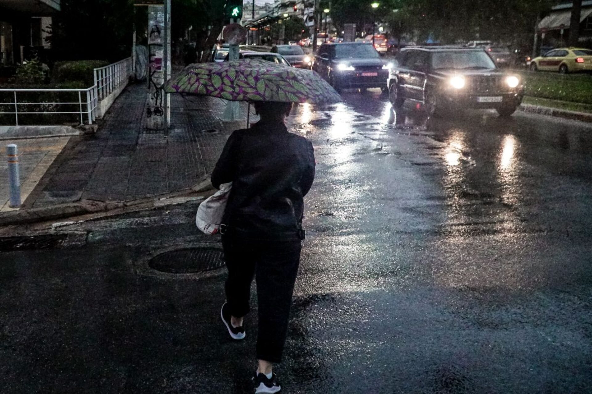 Καιρός: Έρχονται καταιγίδες και χαλάζι – Πότε θα πληγεί η Αττική