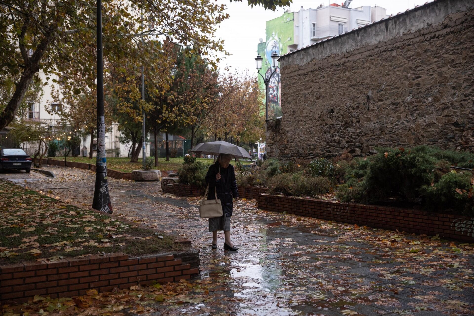 Καιρός: Προσοχή τις επόμενες ώρες συνιστά η Πολιτική Προστασία