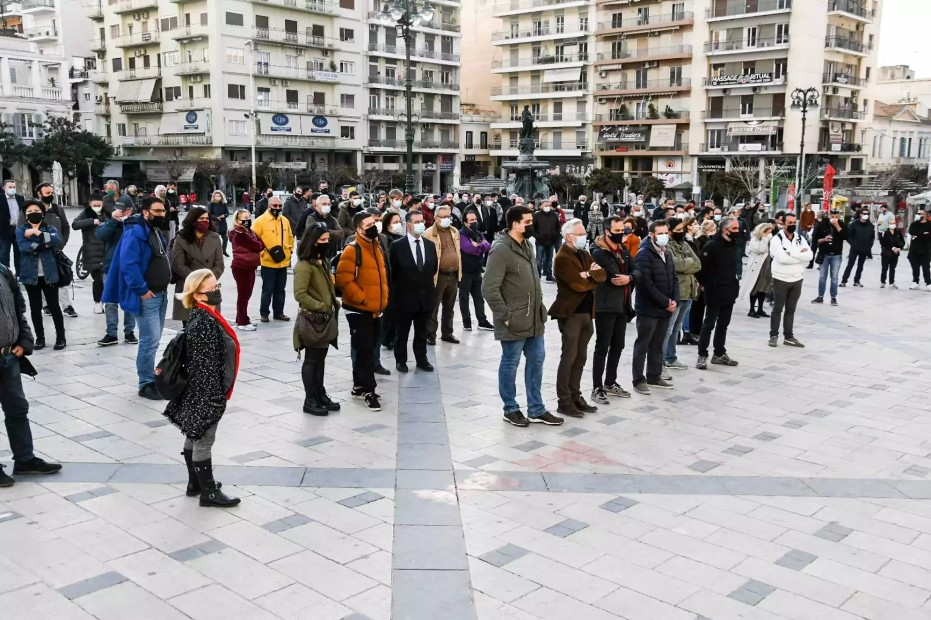 Πάτρα: Συγκέντρωση διαμαρτυρίας από τον δήμο – «Η κυβέρνηση να μας δώσει 67 εκατομμύρια ευρώ» 