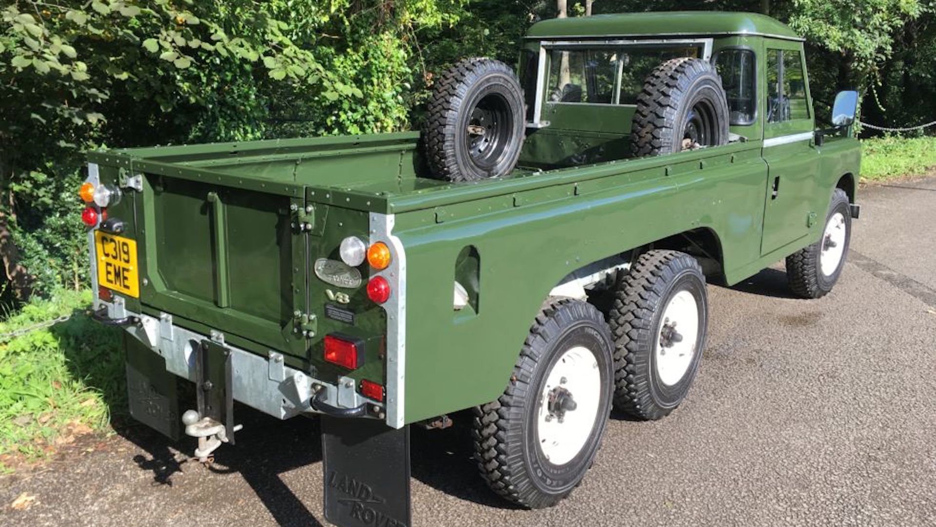 Land-Rover-6x6-2