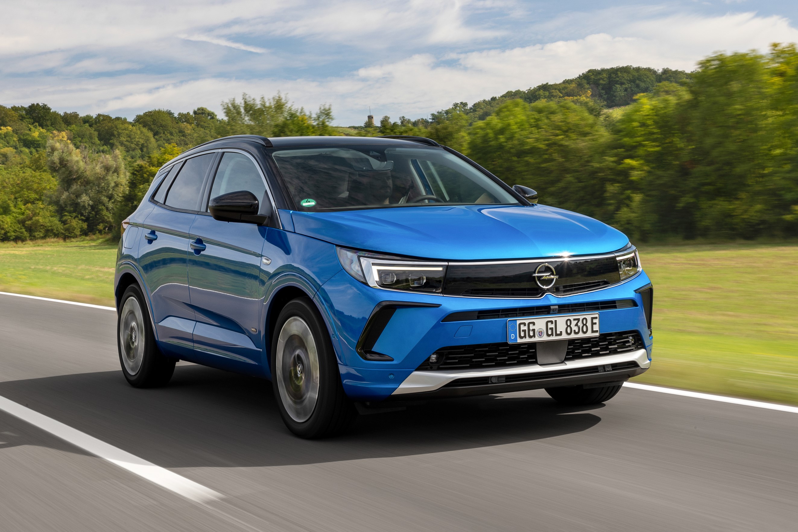 https://ellada.press/wp-content/uploads/2024/03/1709366950_687_Θέλεις-SUV-Τότε-θέλεις-Opel.jpg