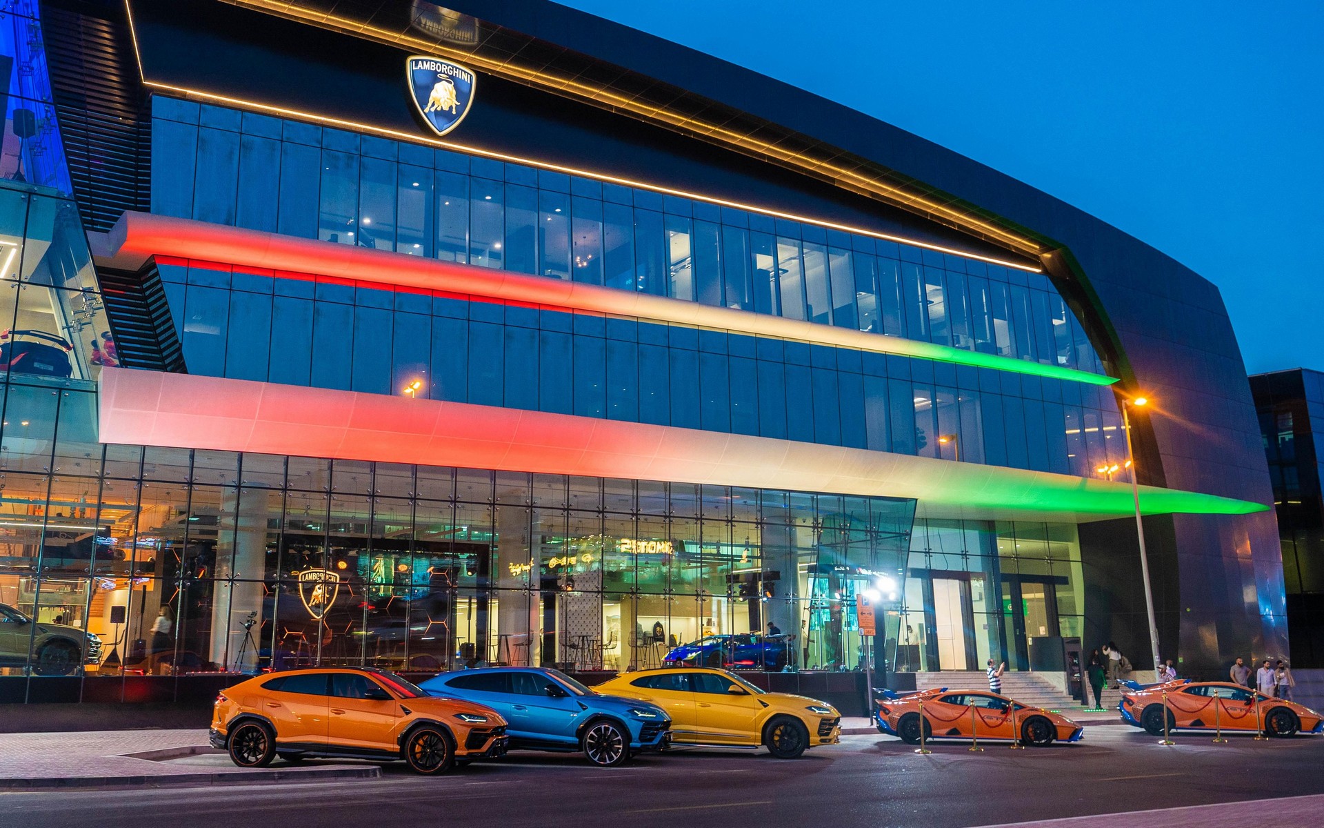 lambo record sales1