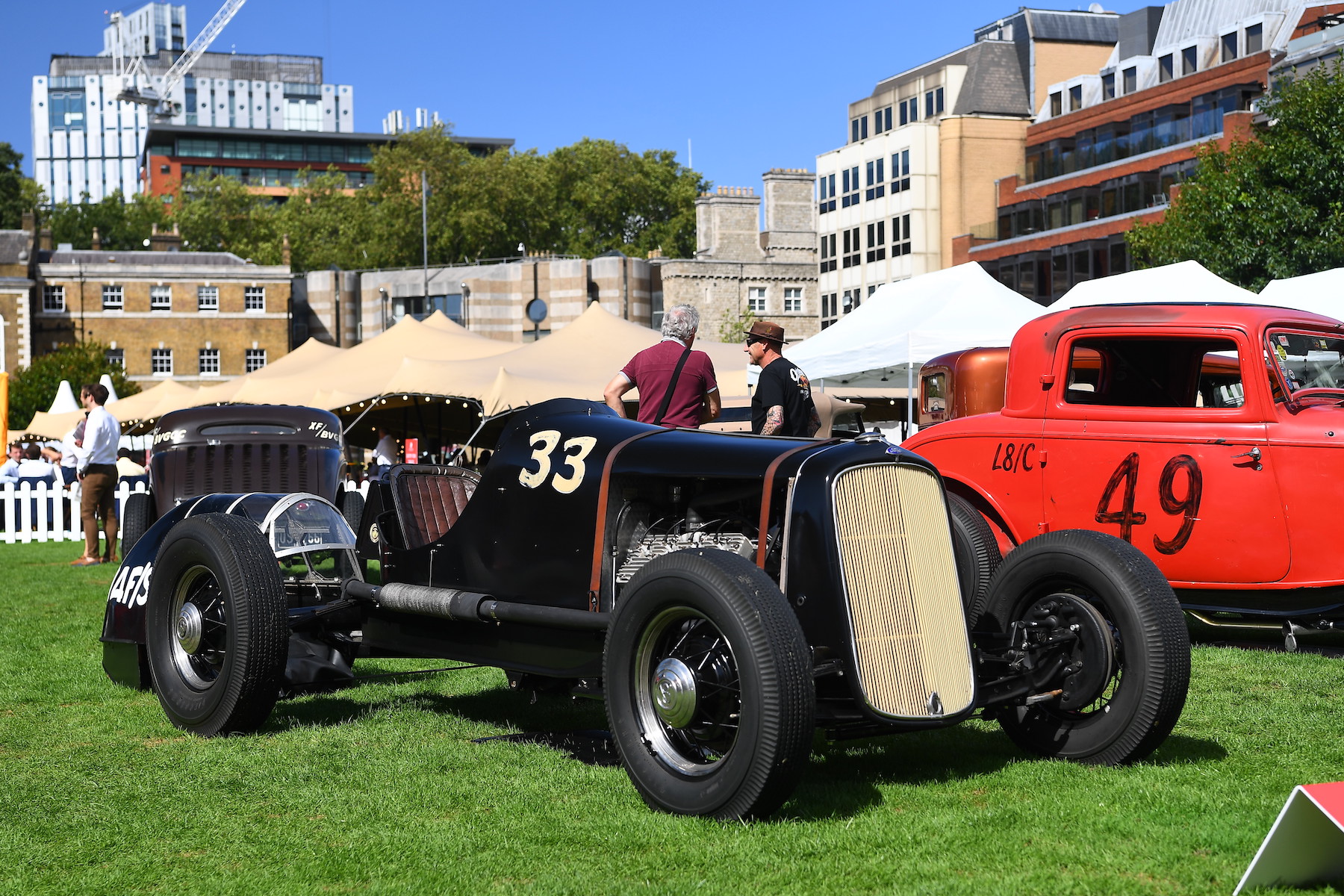 FordStreanlinerFlatheadV8