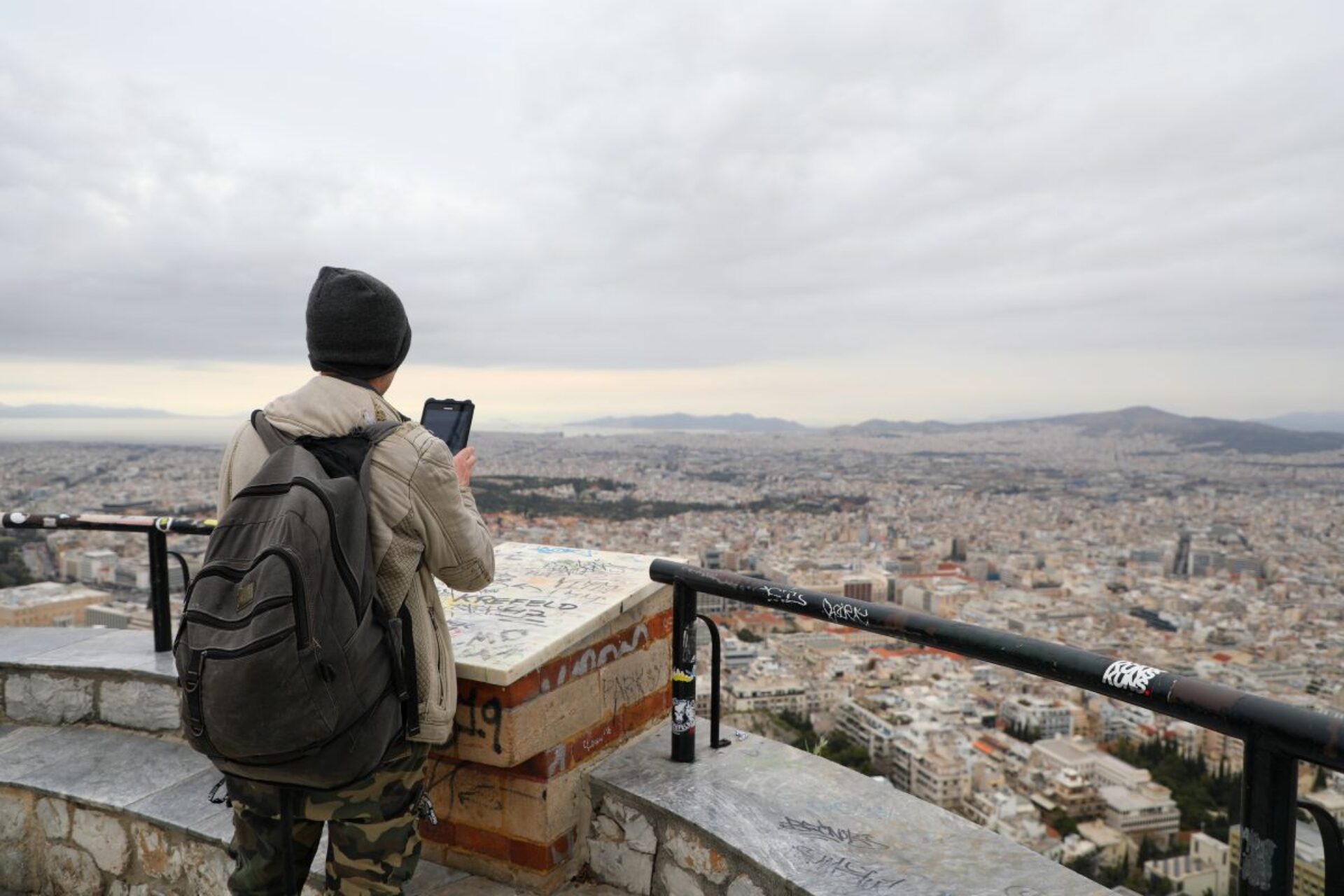 Καιρός: Μετά τις καταιγίδες, λασποβροχές και ζέστη ξανά