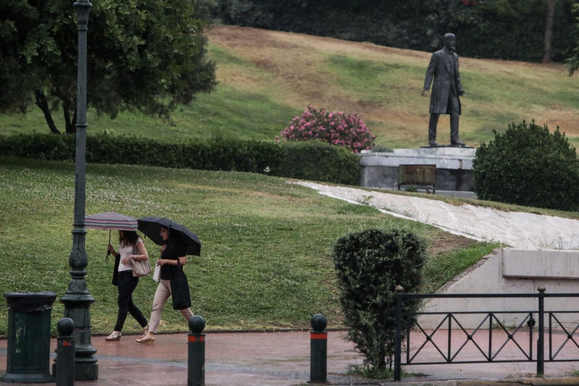 Καιρός: Καμπανάκι για Θεσσαλία – «Θα πέσει το νερό που πέφτει σε 3 μήνες»