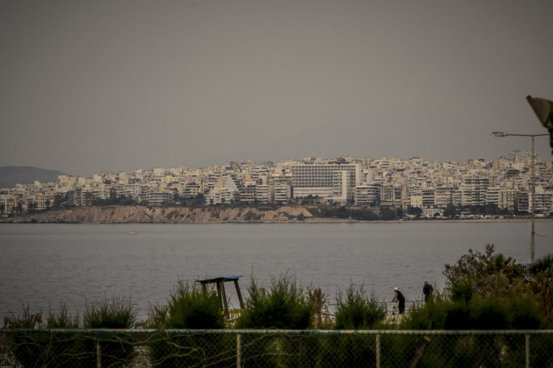 Καιρός: Ερχονται 30άρια και νέο κύμα αφρικανικής σκόνης