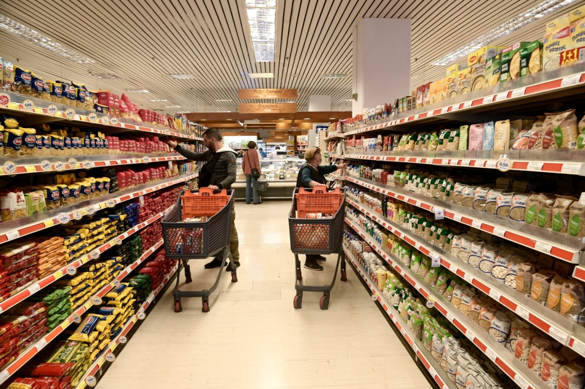 Τρεις μέρες θα μείνουν κλειστά τα σούπερ μάρκετ – Μέχρι πότε μπορείτε να ψωνίσετε