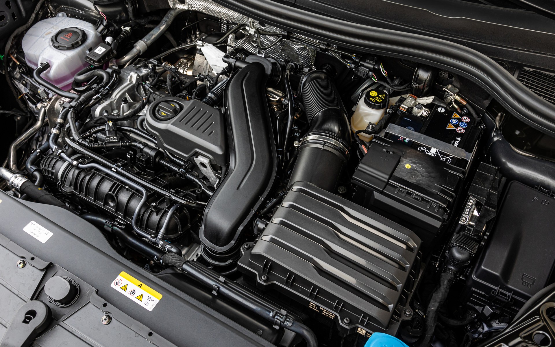 https://ellada.press/wp-content/uploads/2024/05/1716098831_214_Volkswagen-Tiguan-Πιο-ολοκληρωμένο-και-premium-από-ποτέ.jpg