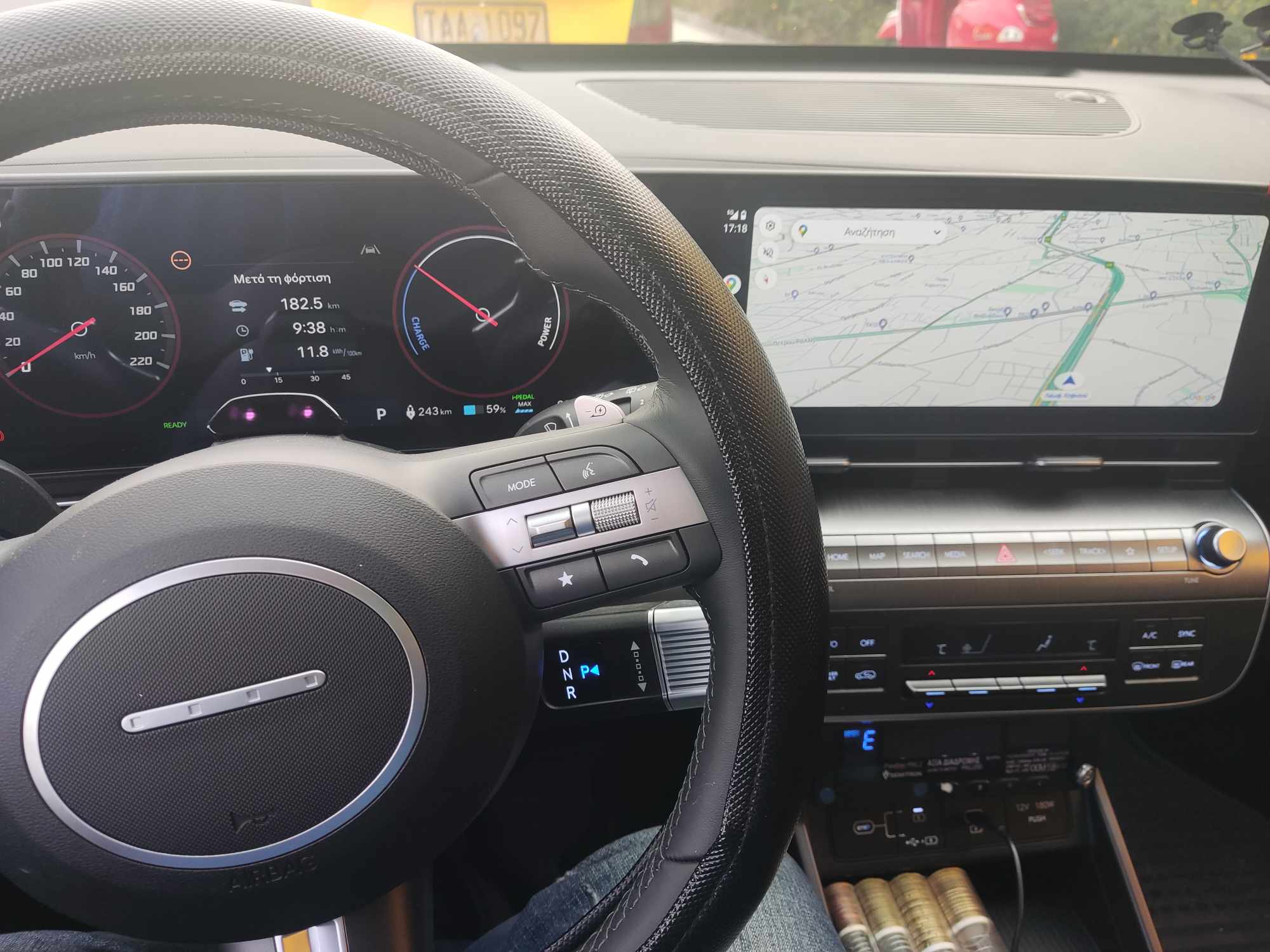 4-hyundai-kona-electric-taxi