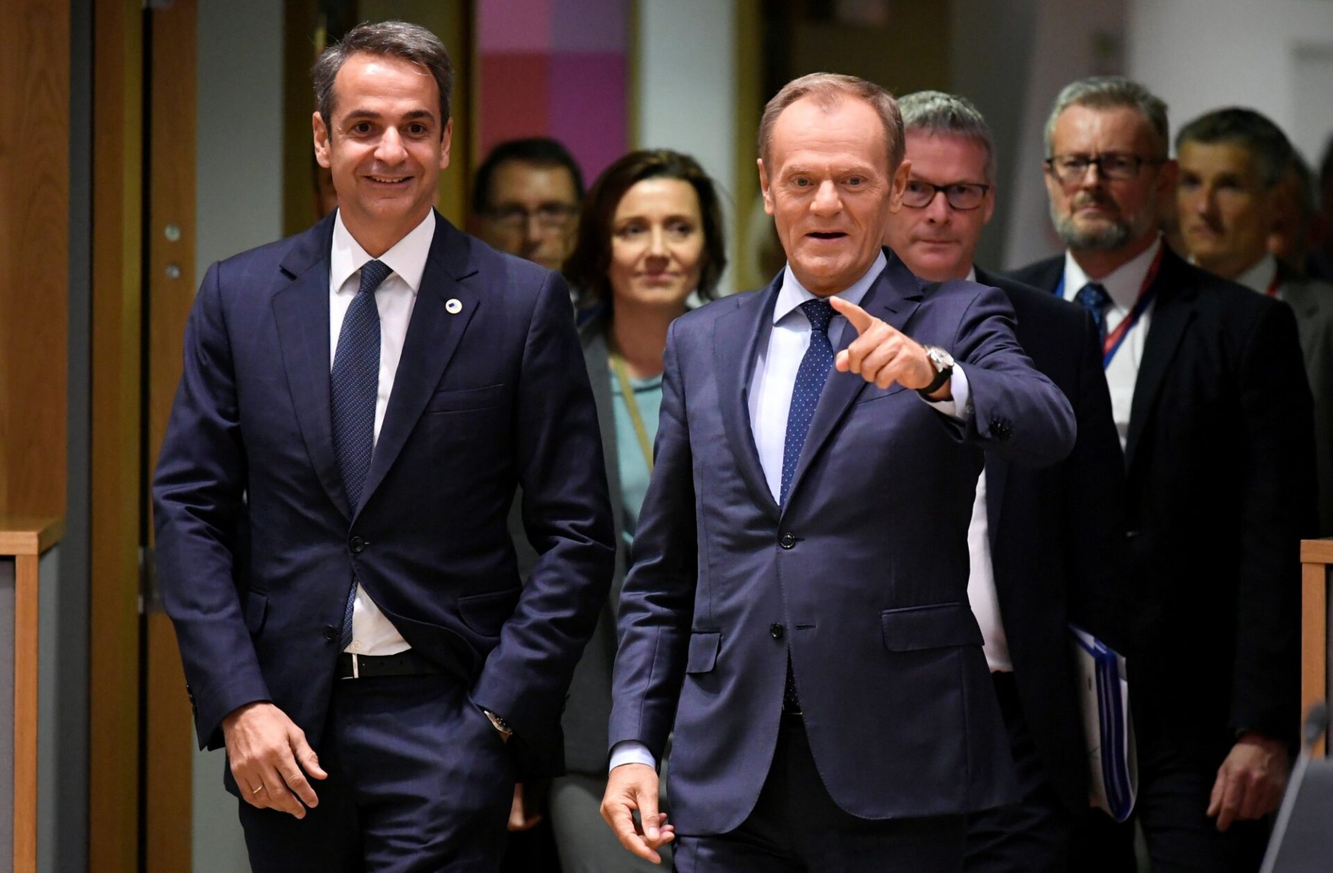 5 το πρωί: Κοινή ασπίδα αεράμυνας ζητούν Μητσοτάκης και Τουσκ - Σύγκρουση για την ακρίβεια στη Βουλή - Τζάμπολ στο Final 4 της EuroLeague
