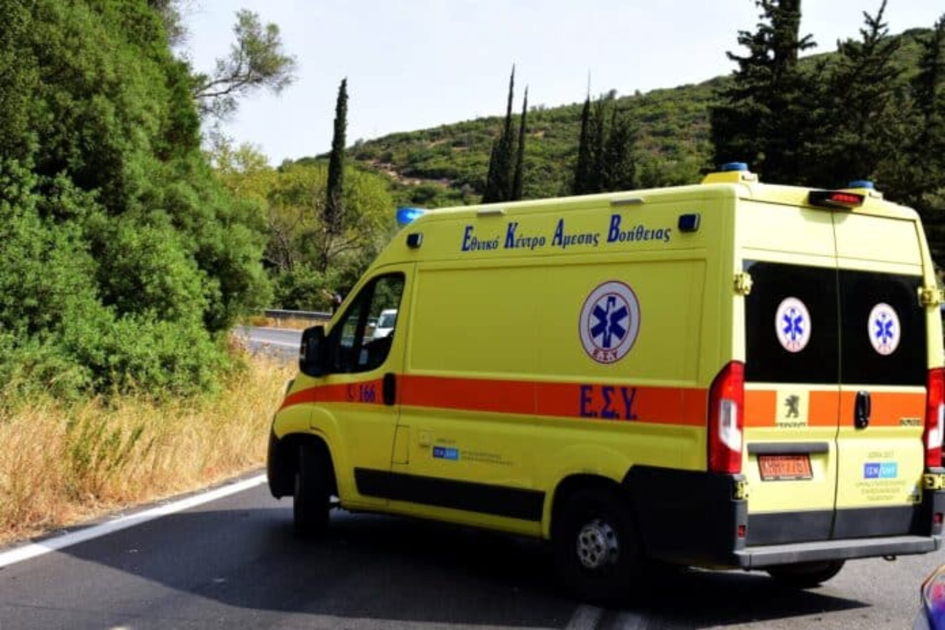 Βόλος: Άνδρας «έσβησε» στο τιμόνι από ανακοπή μπροστά στη γυναίκα του μετά το πασχαλινό τραπέζι