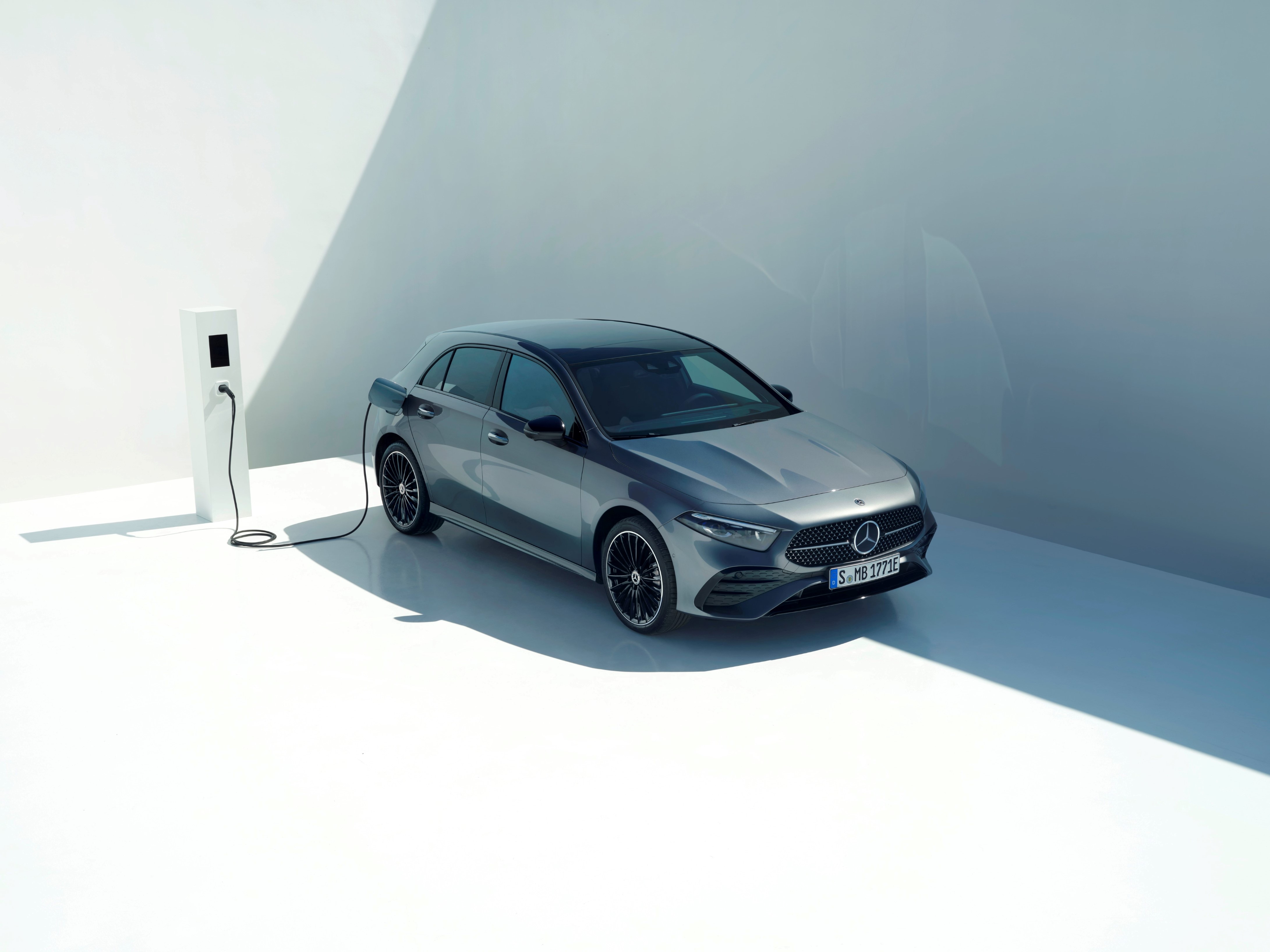 https://ellada.press/wp-content/uploads/2024/06/1719309670_313_Νέα-A-Class-Πραγματική-Mercedes-Benz.jpg