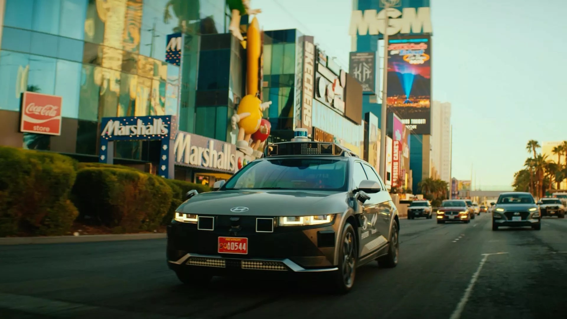 2-hyundai-ioniq-5-las-vegas-aftonomo-autonomo-aftonoma-autonoma