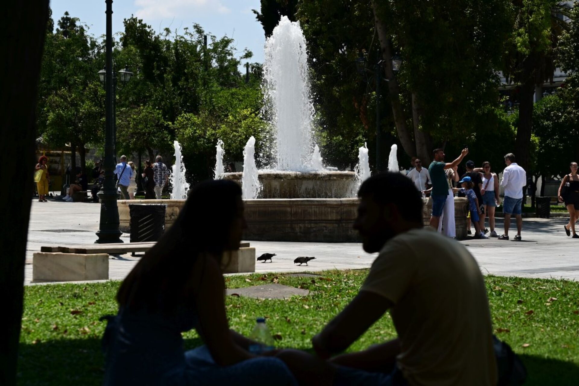 Καιρός: Νέο κύμα καύσωνα κάνει «φούρνο» τη χώρα – Πού θα δούμε 42άρια