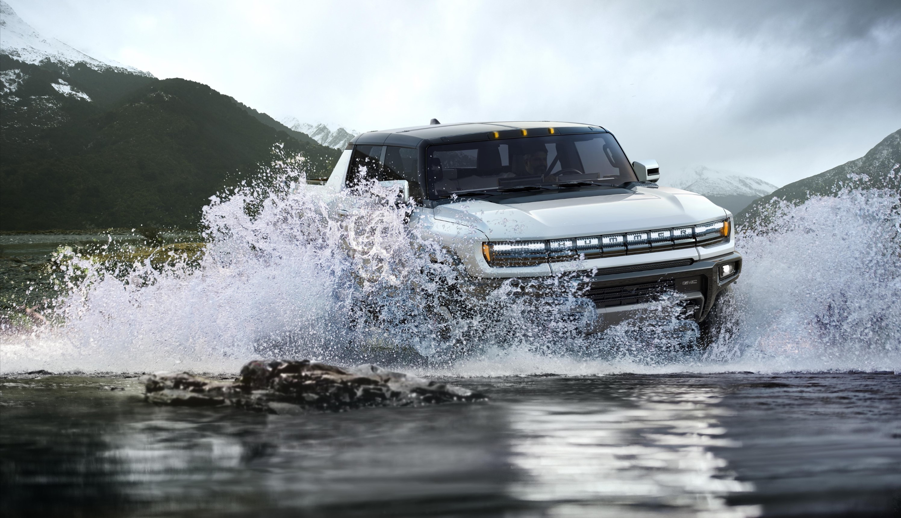 gmc-hummer-ilektriko
