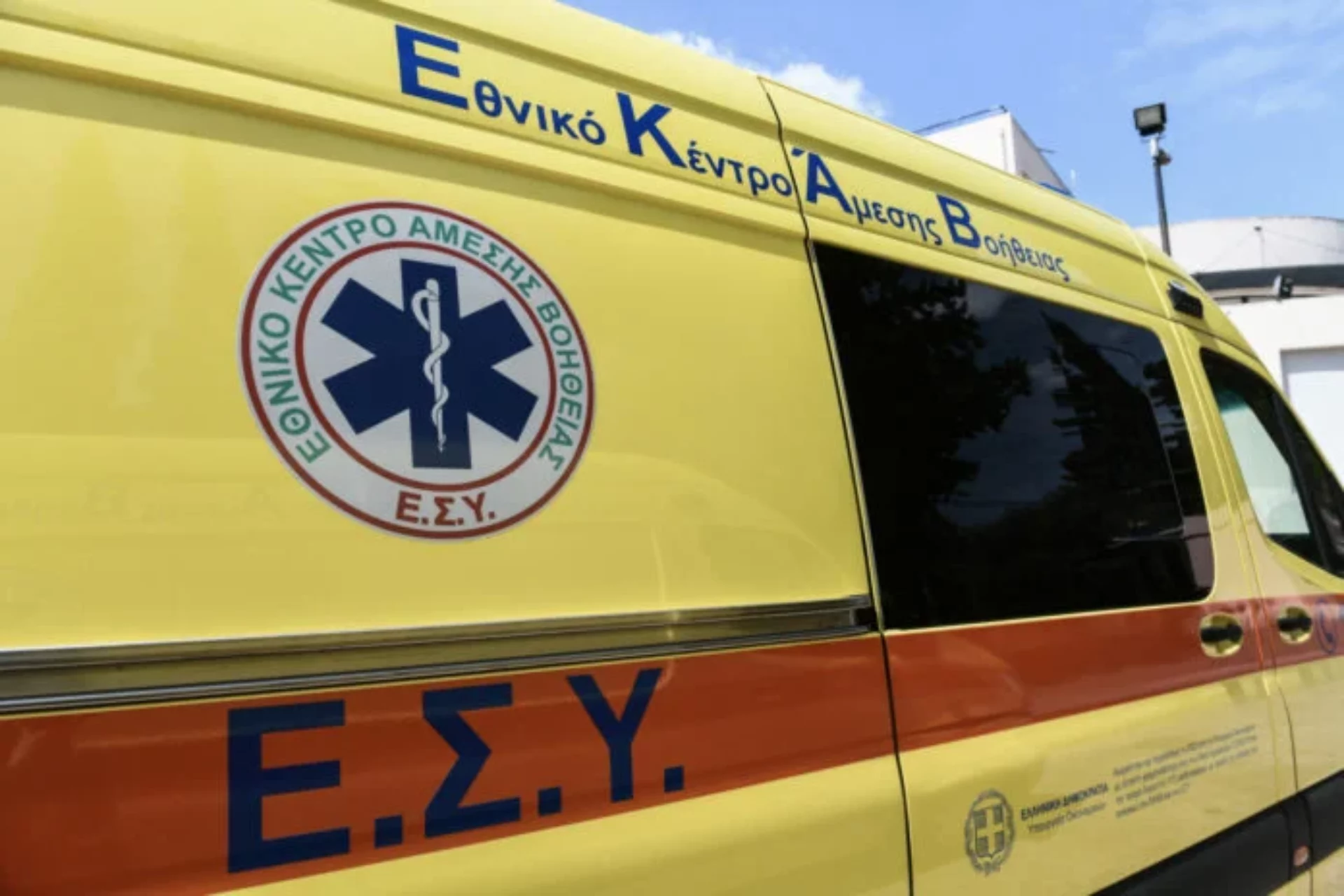 Ρόδος: 3χρονο κοριτσάκι έπεσε από μπαλκόνι 8,5 μέτρων και μεταφέρθηκε στο νοσοκομείο