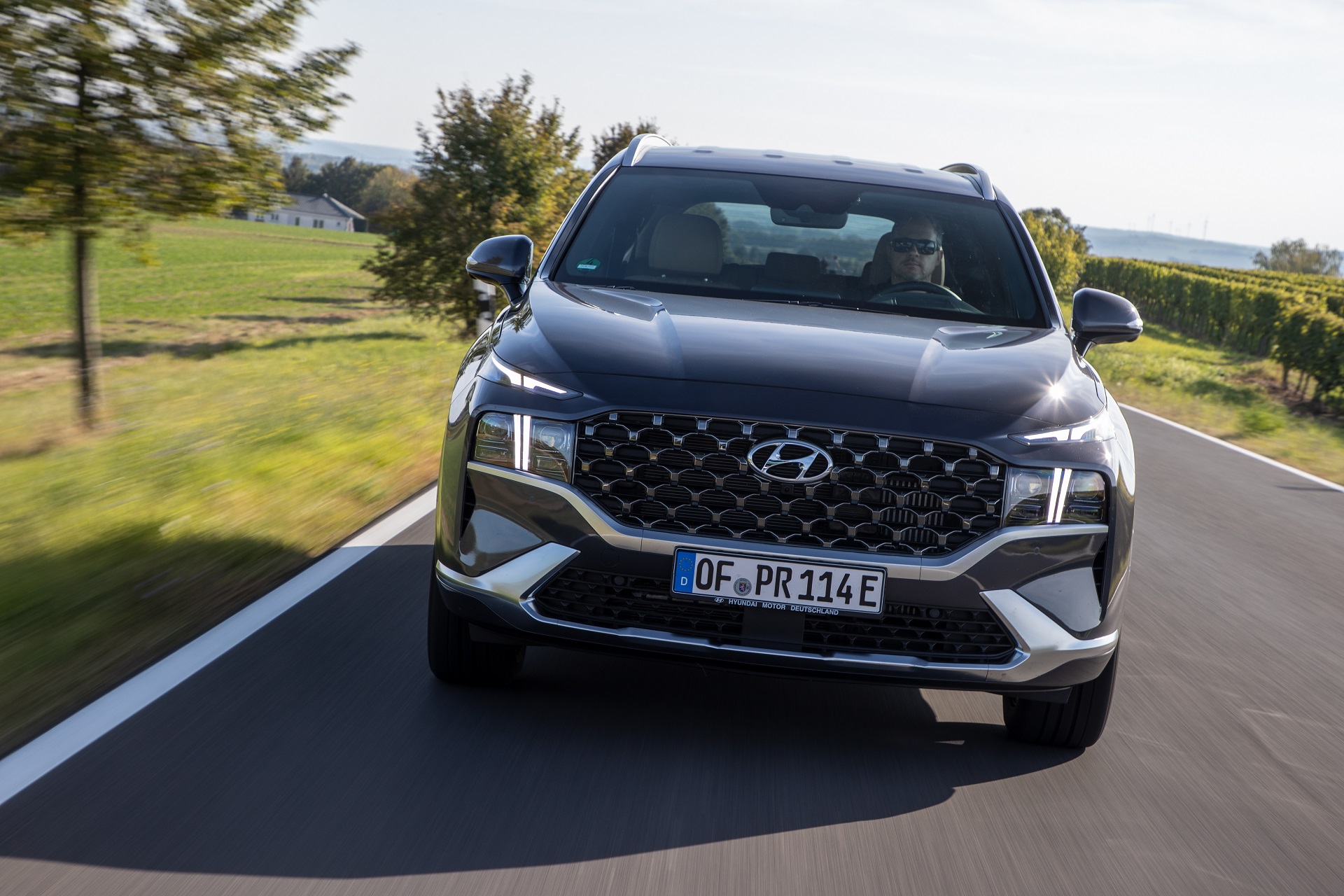 https://ellada.press/wp-content/uploads/2024/07/Στην-Ελλάδα-το-Hyundai-Santa-Fe-Η-τιμή-του.jpg