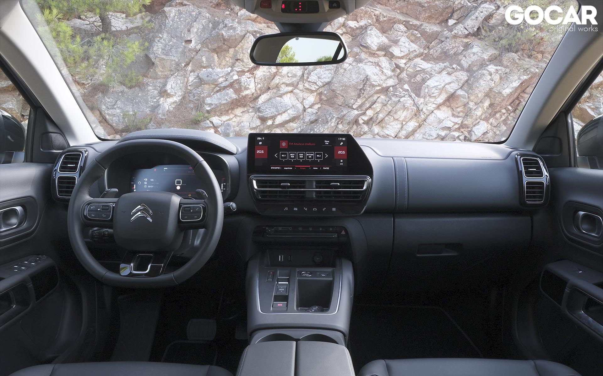 https://ellada.press/wp-content/uploads/2024/07/1719824111_183_Citroen-C5-Aircross-Βελτιώσεις-και-πιο-φθηνή-έκδοση-για-το.jpg