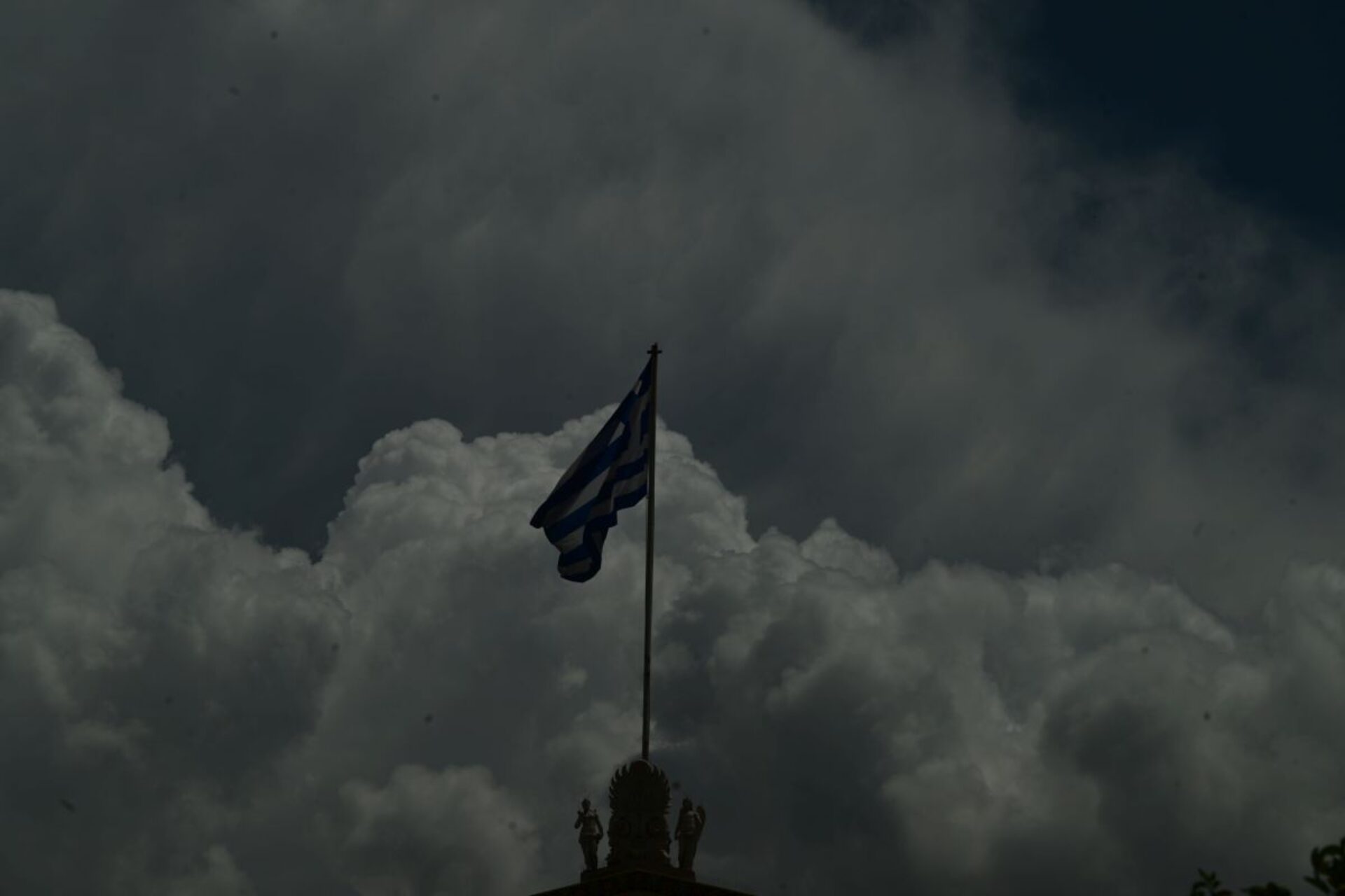 Καιρός: Ήχησε 112 στη Θεσσαλονίκη για την κακοκαιρία – Πότε χτυπάει την Αττική