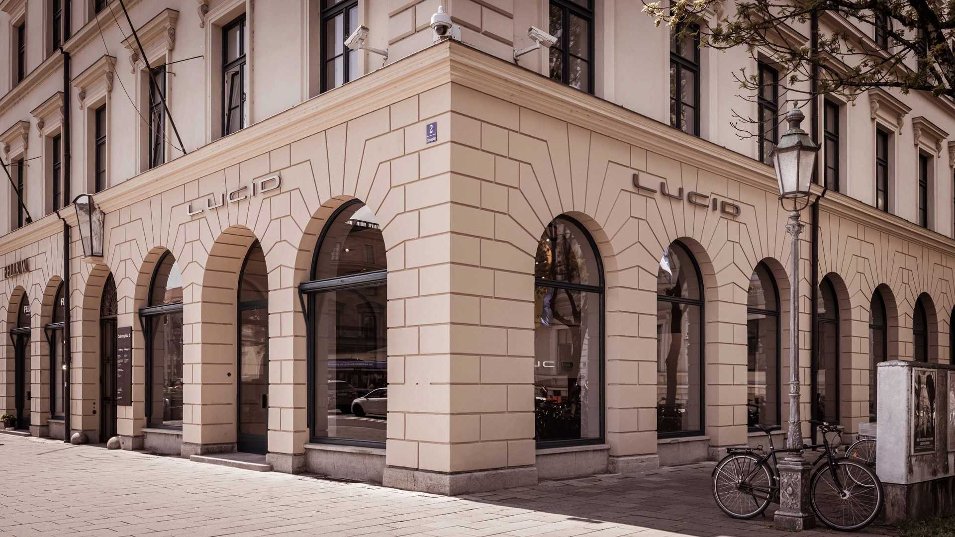 lucid