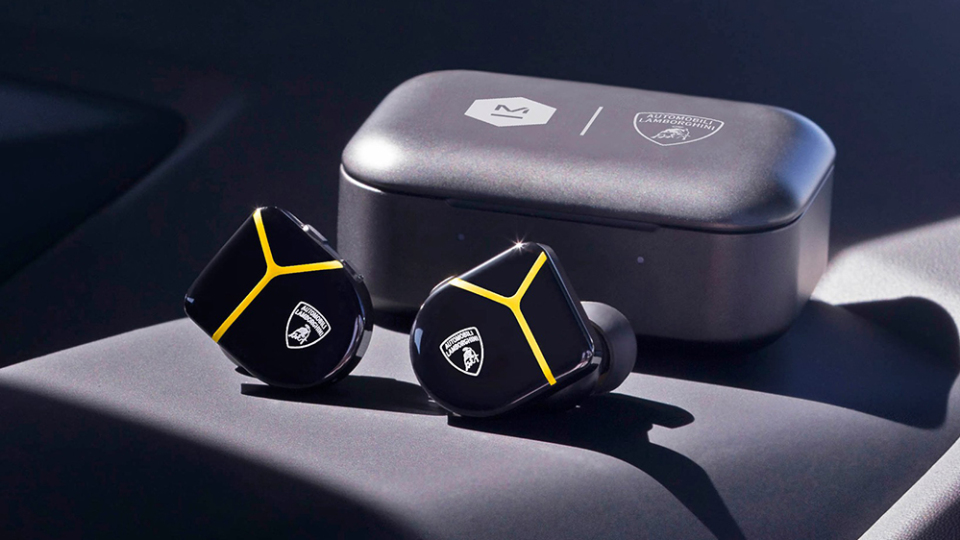 lambo-headphones-2