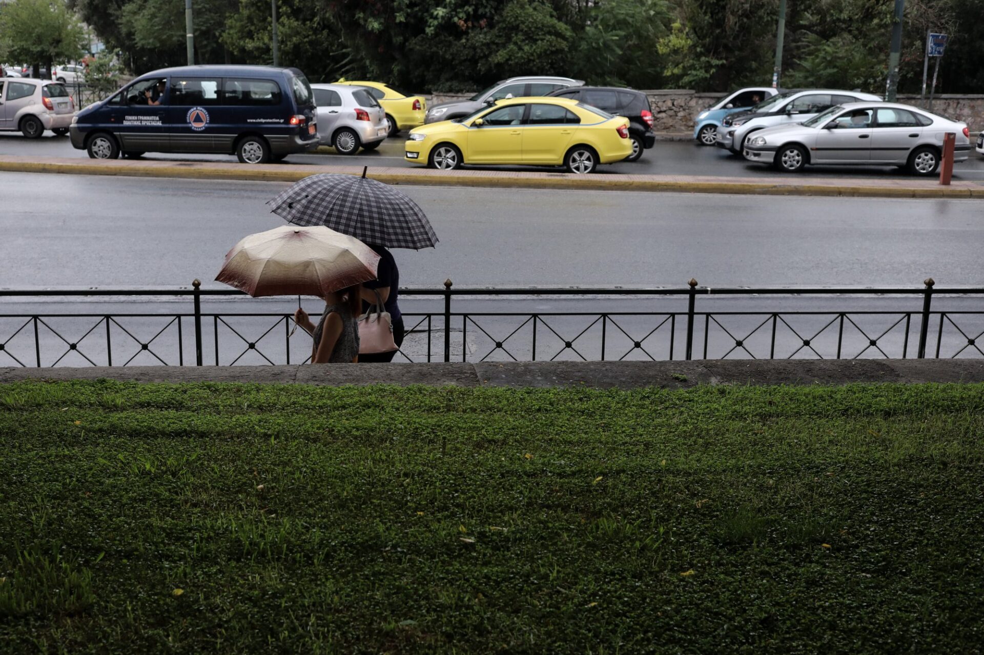 Καιρός: Ανήσυχος ο Καλλιάνος – Για πότε «κλείδωσαν» οι βροχές στην Αττική