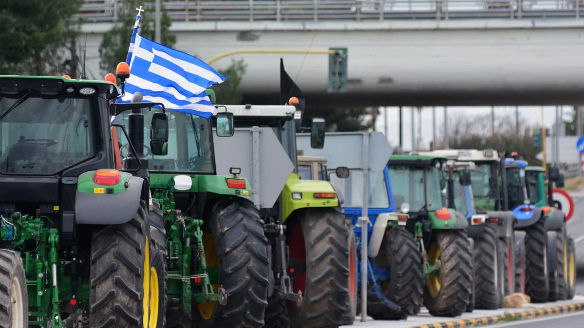 Λάρισα: Στους δρόμους με τα τρακτέρ τους σήμερα οι αγρότες της Θεσσαλίας – Θα επιχειρήσουν αποκλεισμό του Ε65