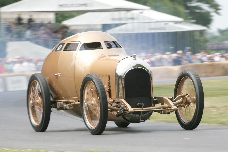 Aerodynamic coupe