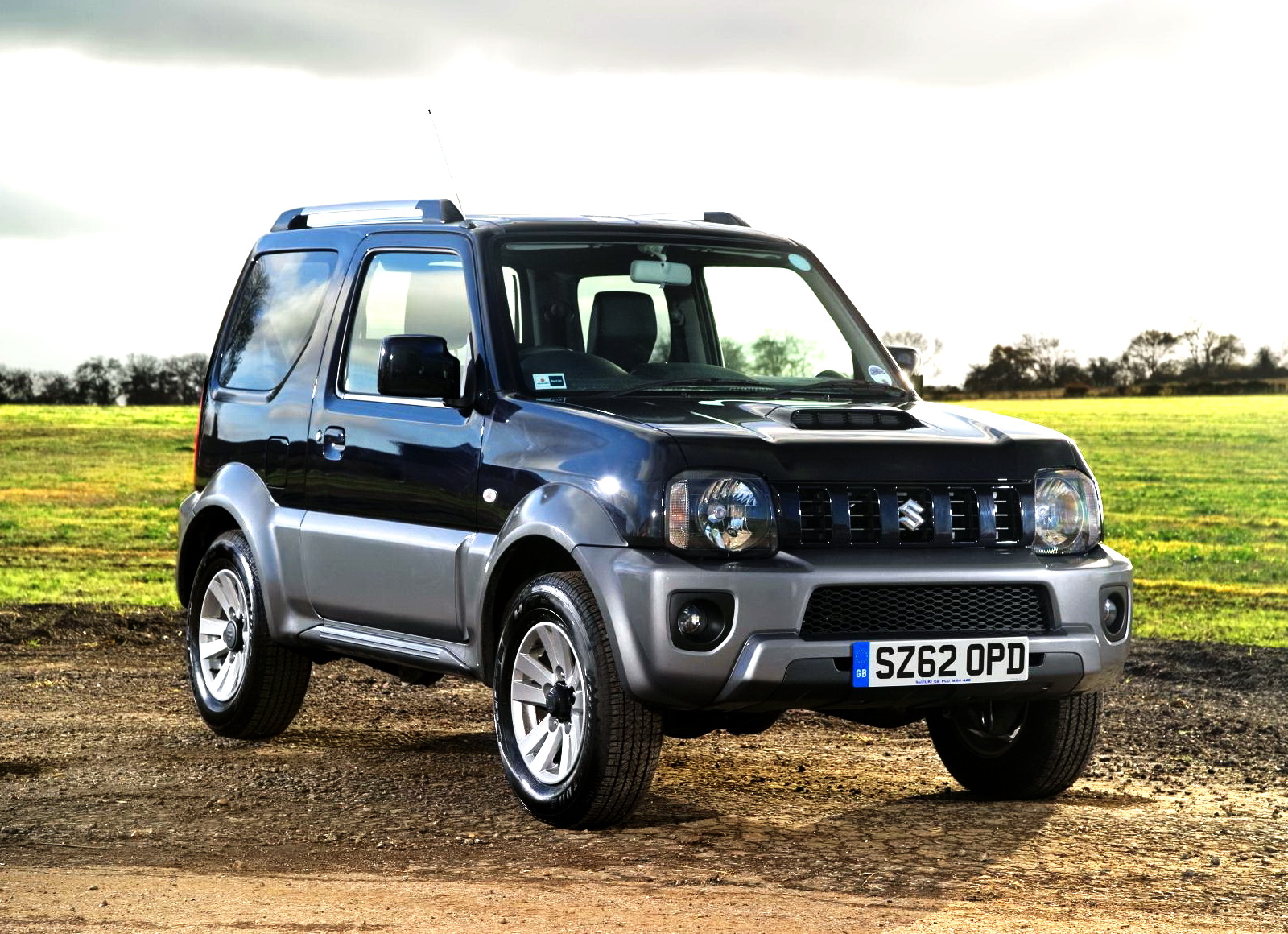 SUV-Crossover_0.9cc-1.6cc