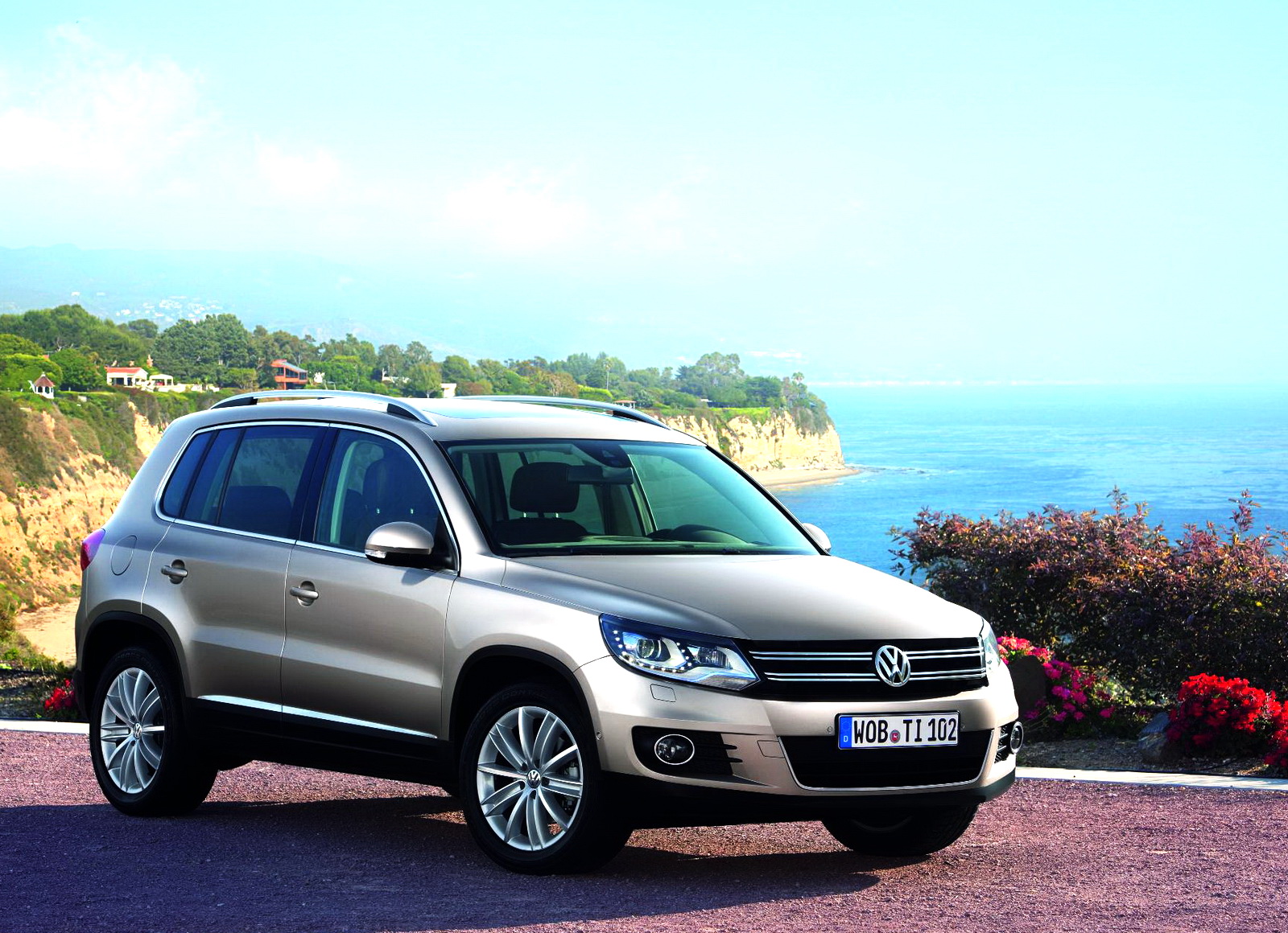 SUV-Crossover_0.9cc-1.6cc