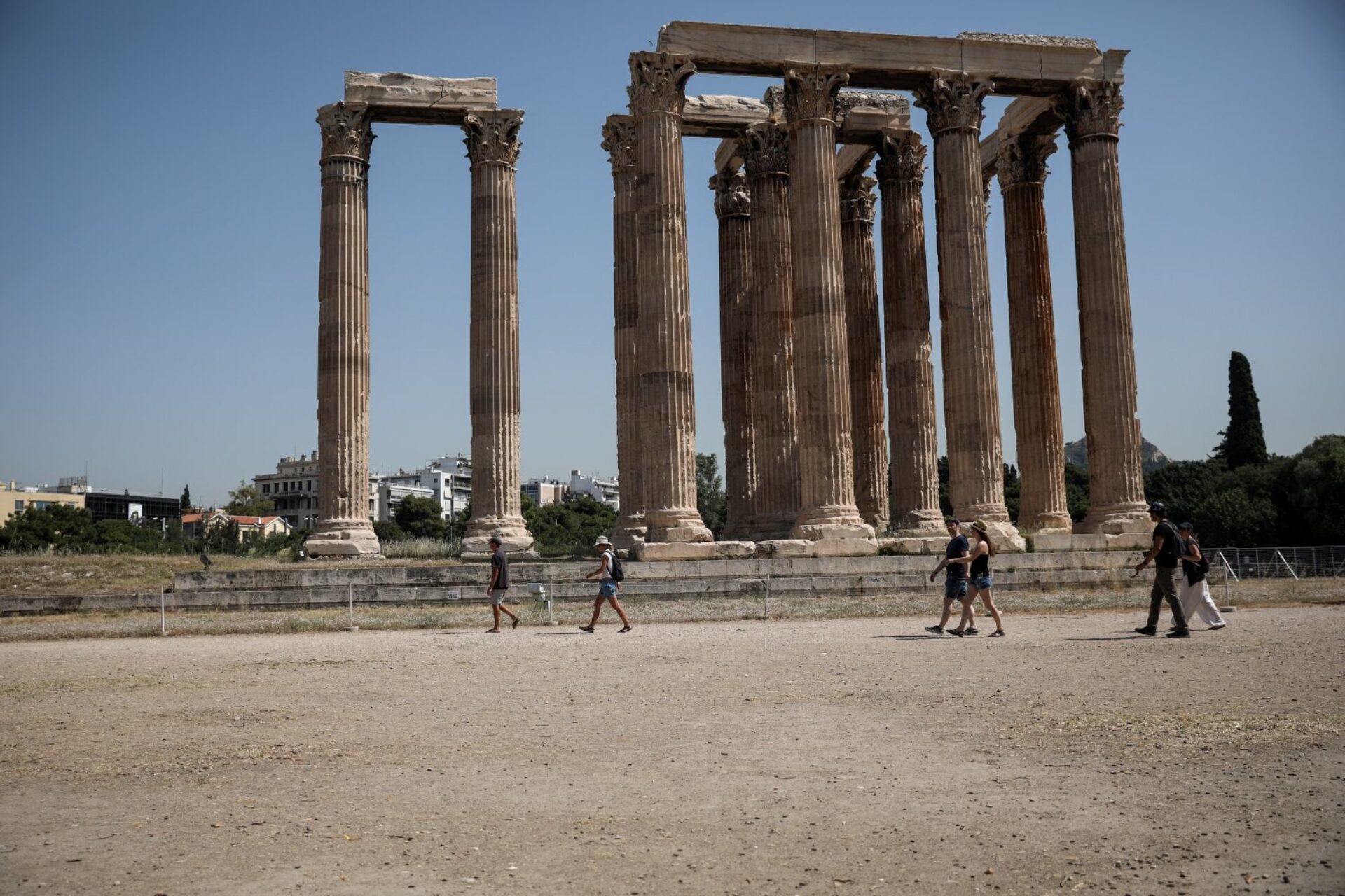Καιρός: 32άρια σήμερα και μετά βουτιά της θερμοκρασίας