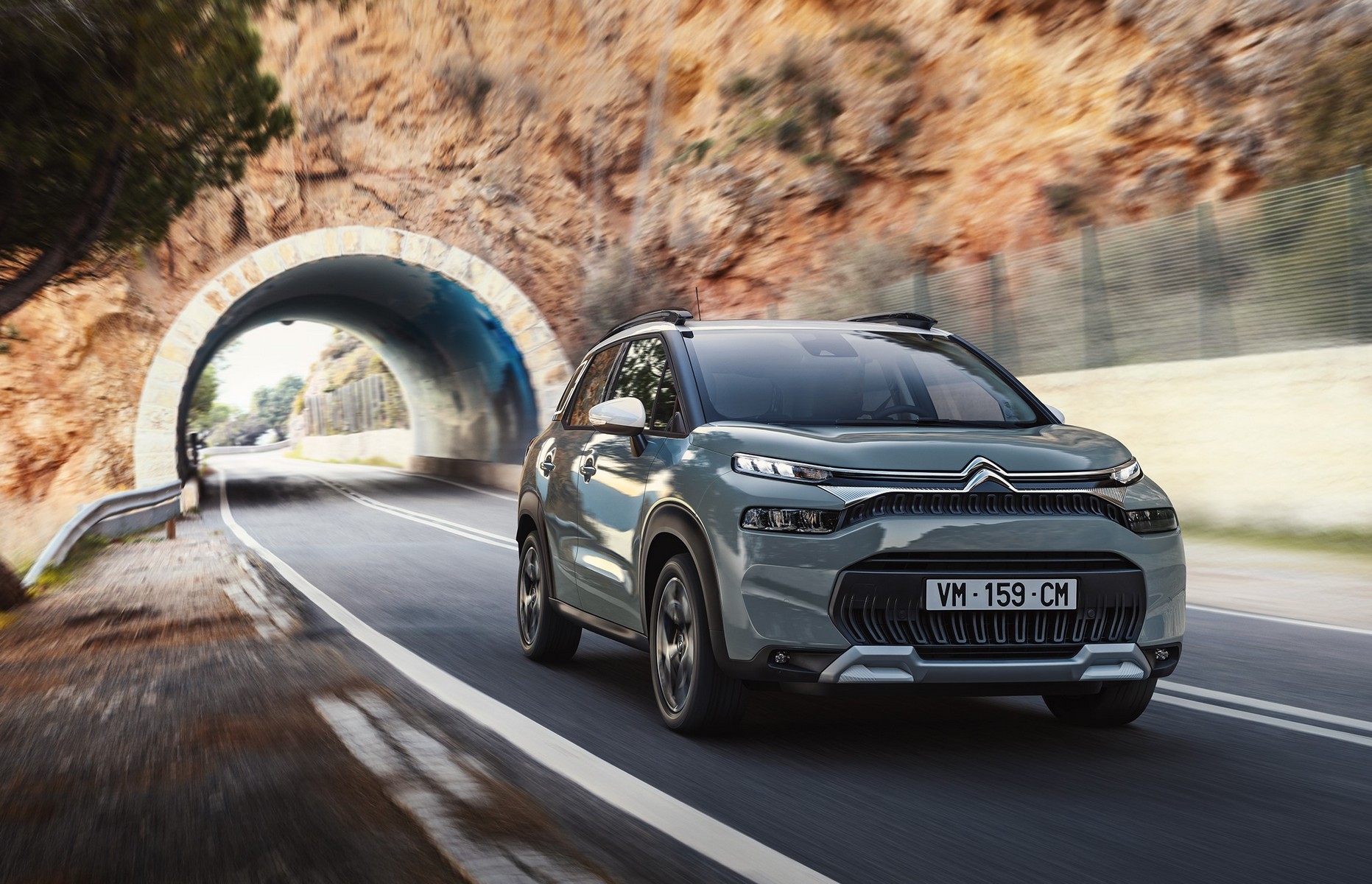 https://ellada.press/wp-content/uploads/2024/10/1729378403_677_Τα-51-φθηνότερα-SUV-με-μεγάλο-πορτ-μπαγκάζ.jpg