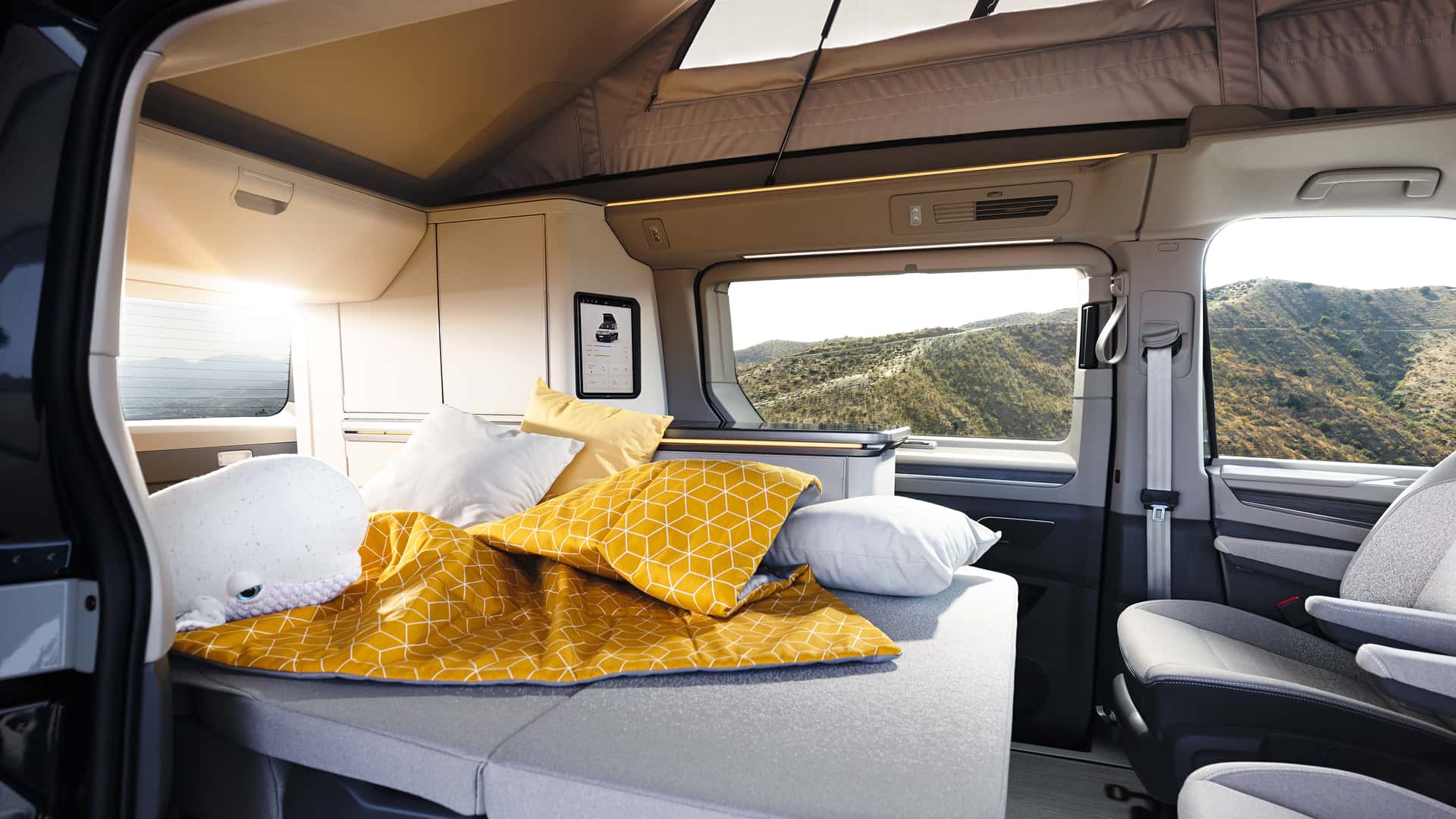 https://ellada.press/wp-content/uploads/2024/10/1729896685_413_Volkswagen-T7-California-–-AirBnB-με-τροχούς.jpg