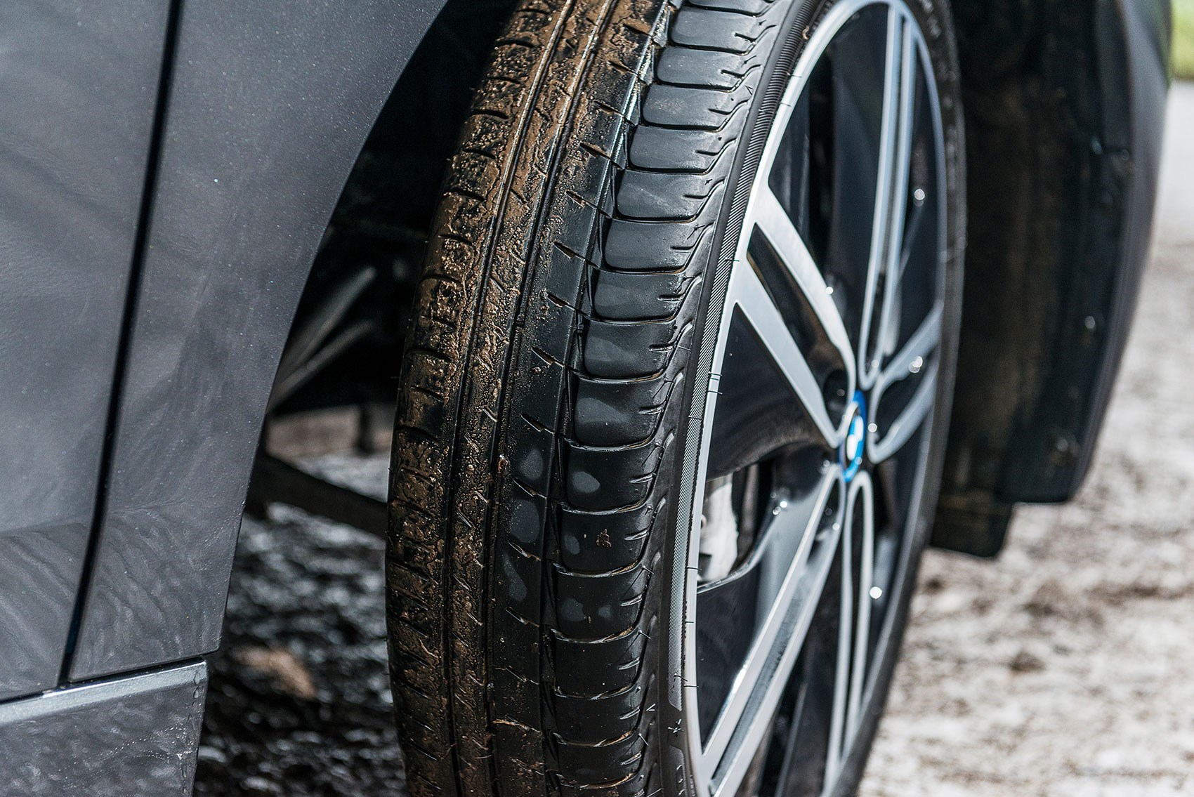 elastiko-ilektriko-bmw-i3