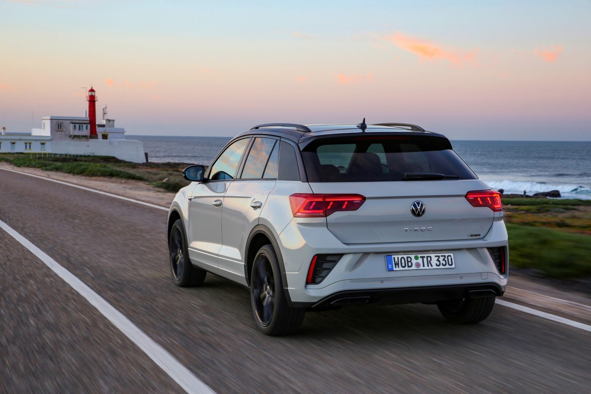 https://ellada.press/wp-content/uploads/2024/10/Volkswagen-T-Roc-Το-SUV-που-θα-σας-κάνει-να-ξεχάσετε.jpeg