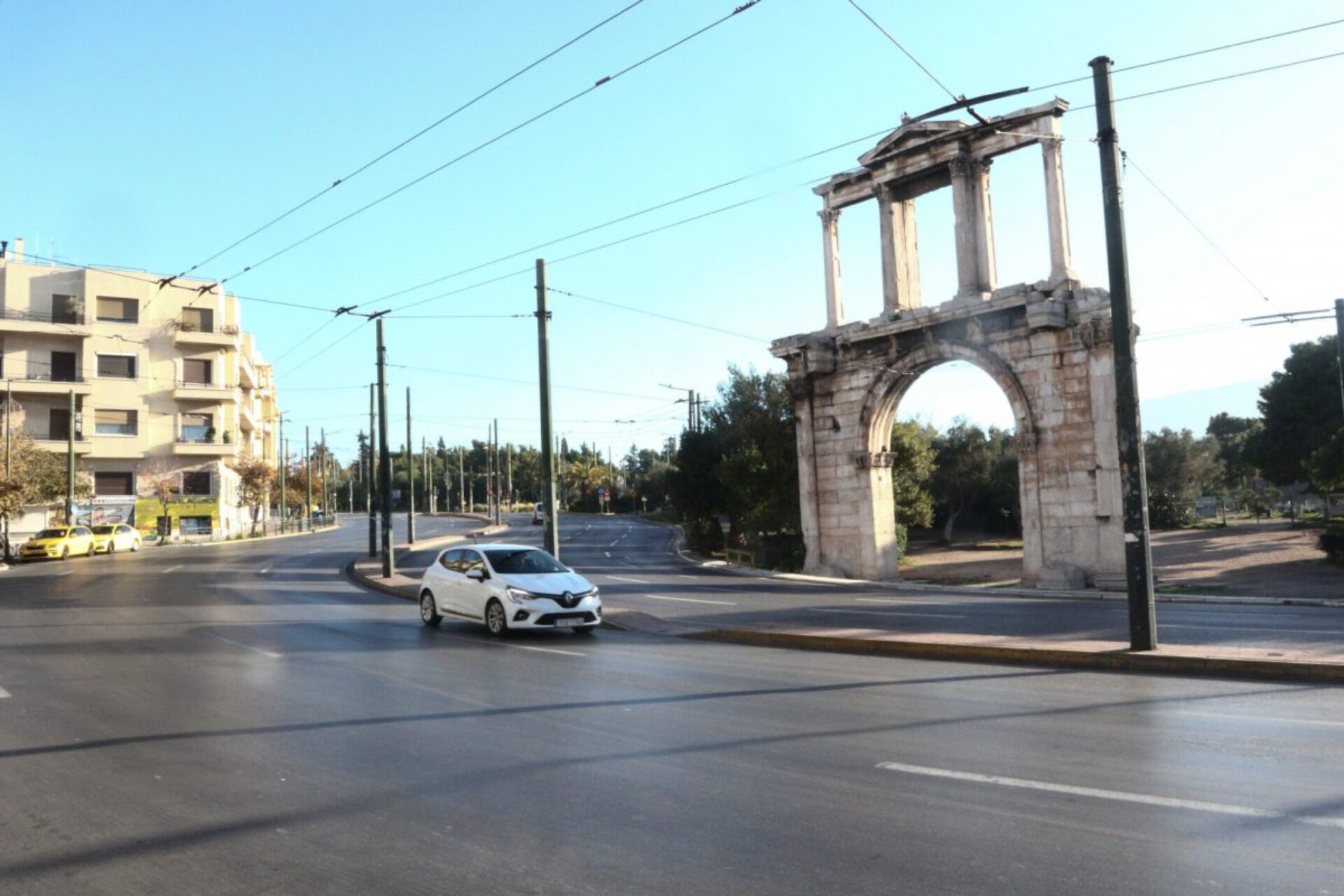 Καιρός – Meteo: Πού και πόσο θα πέσει η θερμοκρασία – Πότε έρχεται κρύο στην Αθήνα