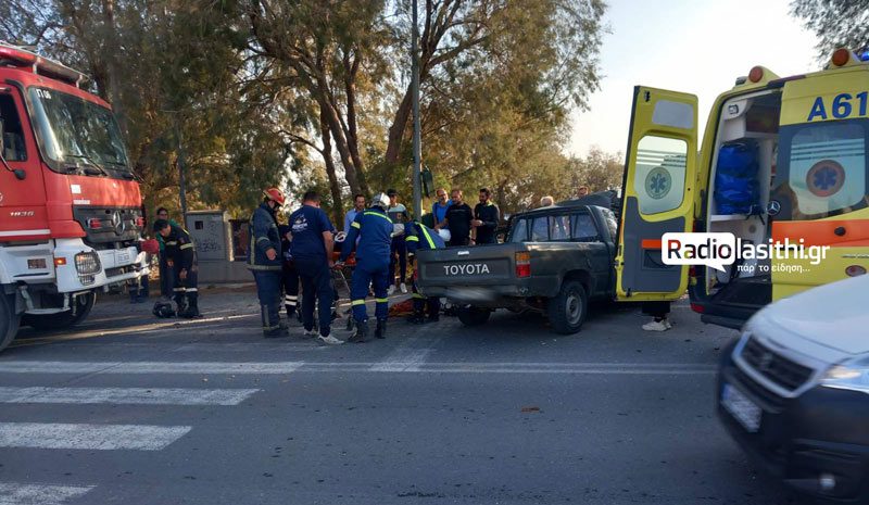 Σοβαρό τροχαίο στην Ιεράπετρα – Αγροτικό έπεσε σε δέντρο (photos-video)
