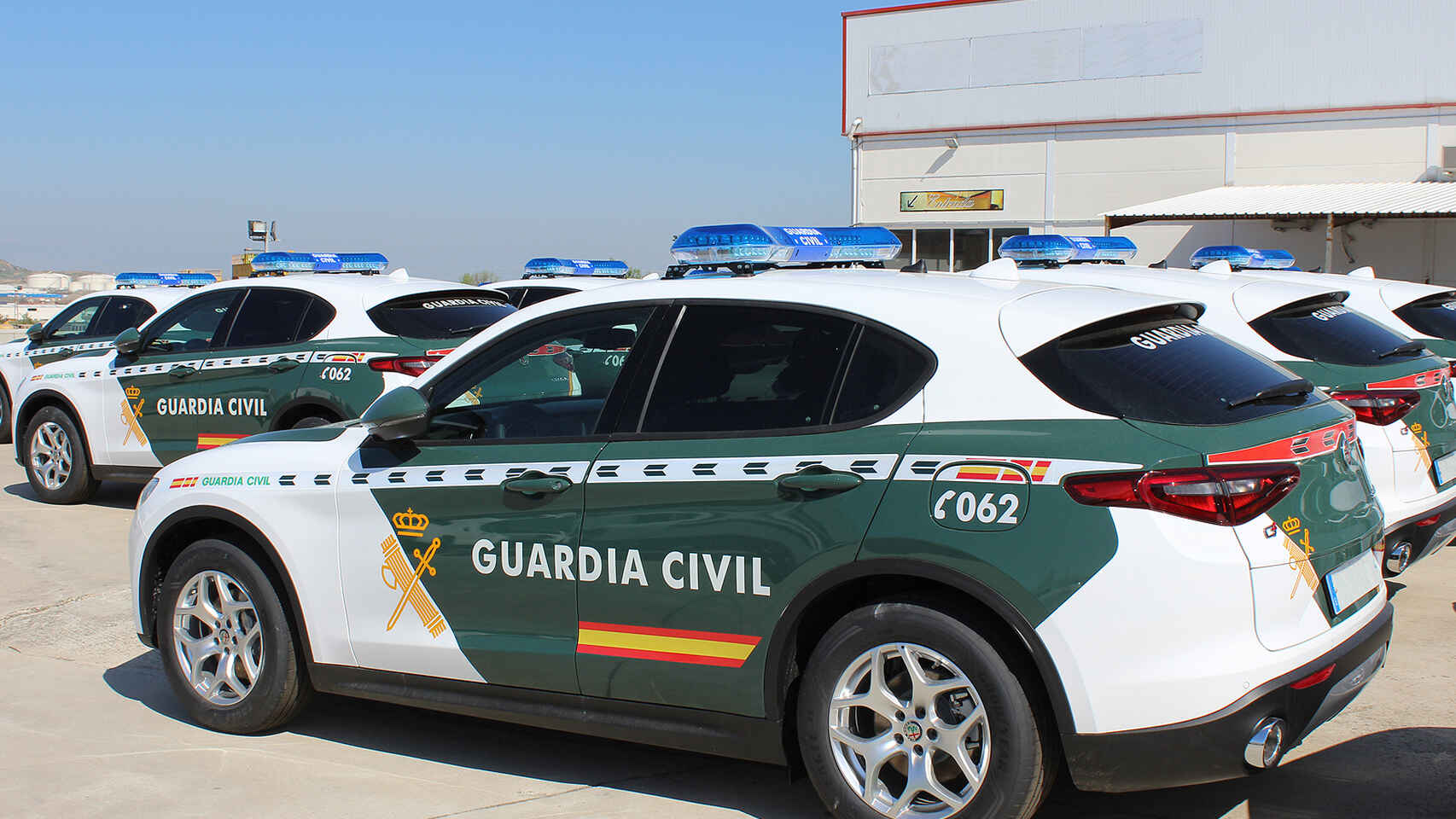 stelvio police3