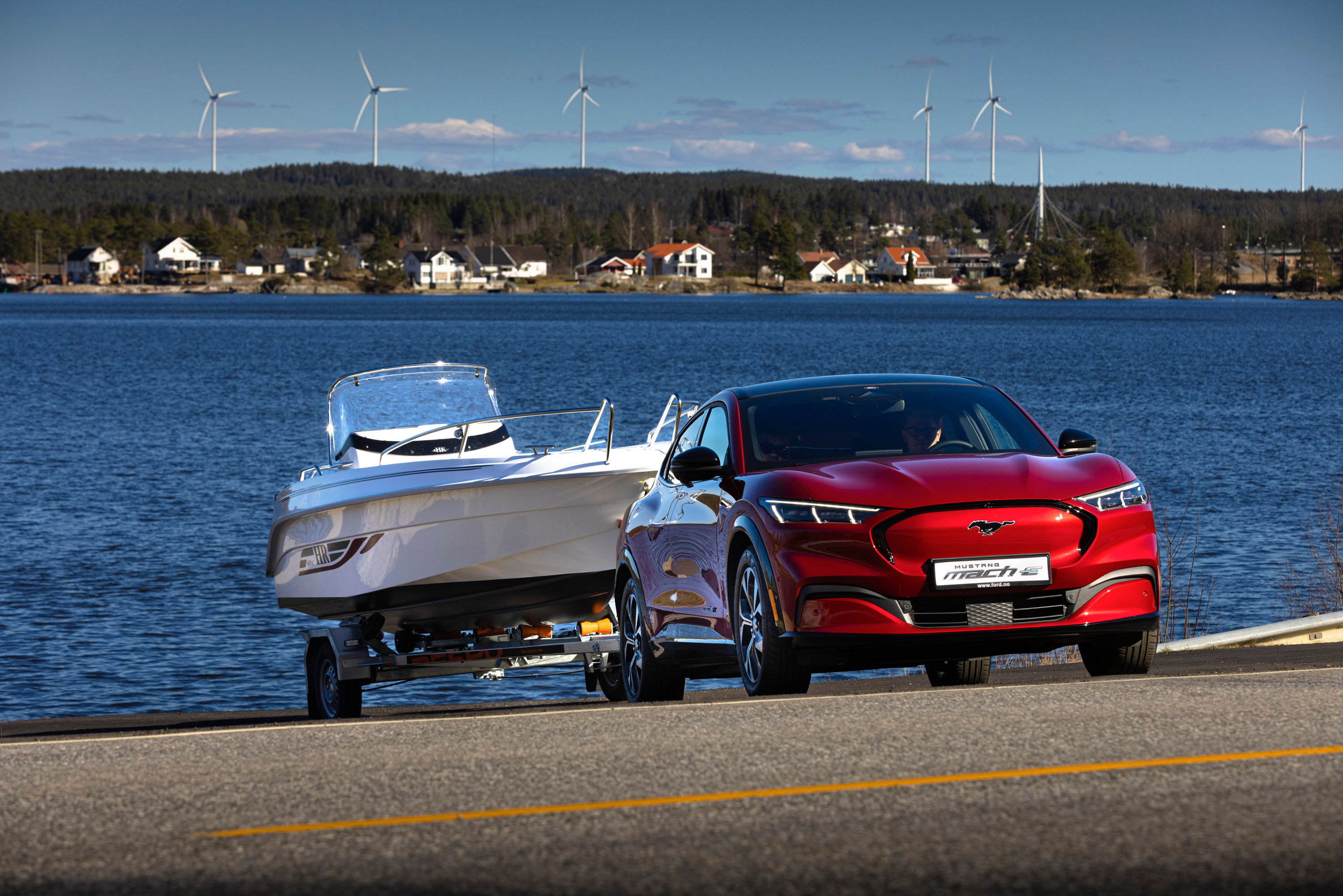 https://ellada.press/wp-content/uploads/2024/11/Αλλάζει-η-Ford-Mustang-Mach-E-Αναβάθμιση-και-περισσότερος-εξοπλισμός.jpeg