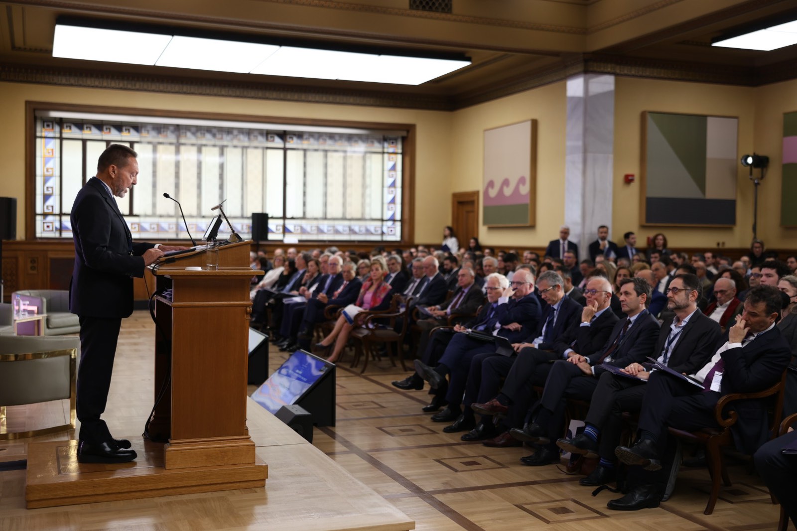 Γιάννης Στουρνάρας